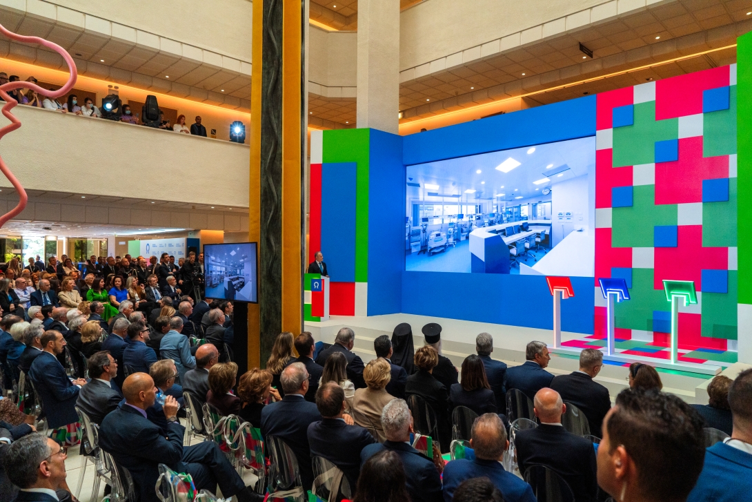 Φιλοξενία για όλους. Φροντίδα για κάθε ανάγκη. Αυτό είναι το Ωνάσειο Νοσοκομείο. 