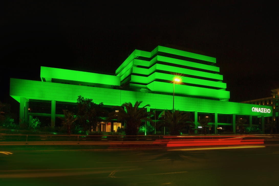 Το Ωνάσειο Νοσοκομείο ντυμένο με το χαρακτηριστικό πράσινο χρώμα της δωρεάς οργάνων & μεταμοσχεύσεων 